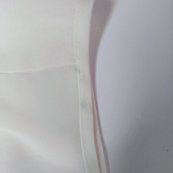 Bisou Bisou Off White Sheer Hidden Button Flowy Front Pockets Blouse Top Size XL - Picture 8 of 8